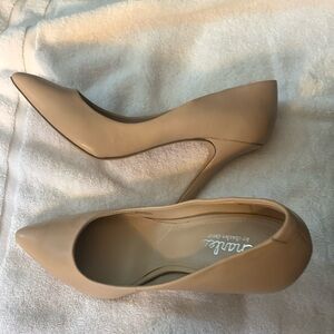 Charles David leather pumps. Size 9 1/2.
